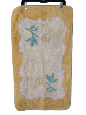 Vintage Bath Mat Yellow White Floral Pattern 20"x35" MCM